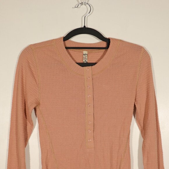 NWOT Free People Intimately Sample Henley Size S - Picture 2 of 9